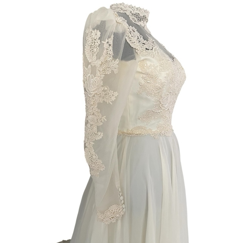 Vintage 1960-1970s Ivory Wedding Dress Lace Train Longsleeve High Neck union USA - Picture 5 of 16